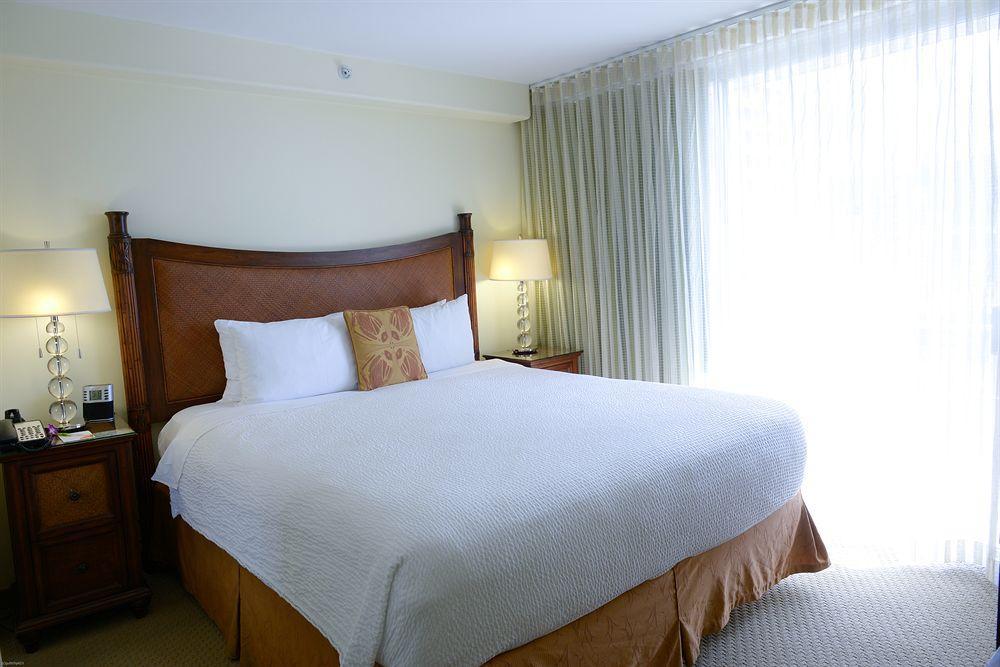 Courtyard By Marriott Waikiki Beach Honolulu Ngoại thất bức ảnh