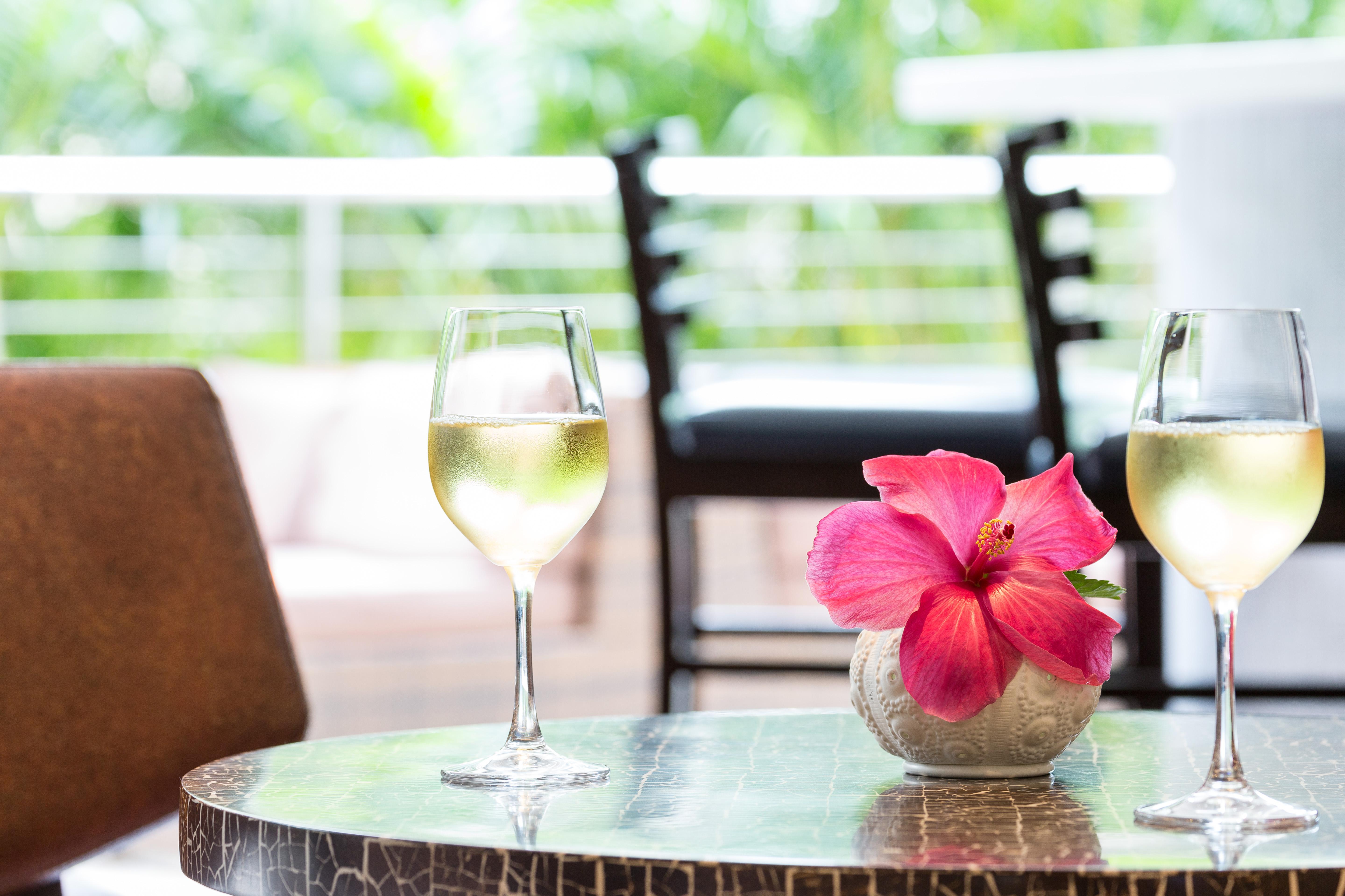 Courtyard By Marriott Waikiki Beach Honolulu Ngoại thất bức ảnh